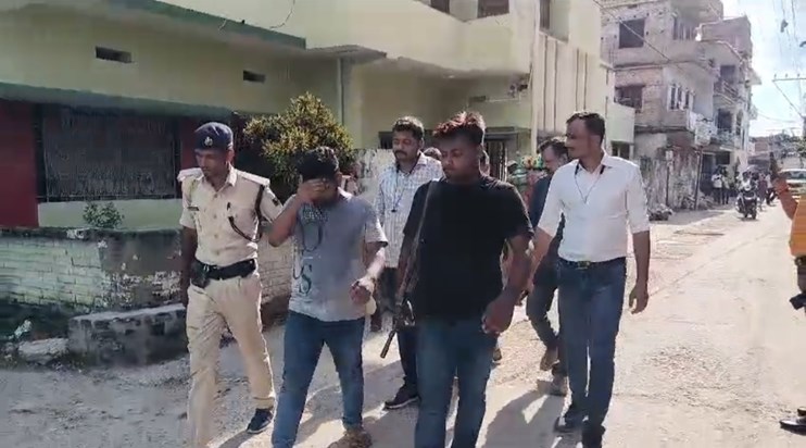 A young man lost 12 lakhs in the greed of doubling his notes A young man lost 12 lakhs in the greed of doubling his notes