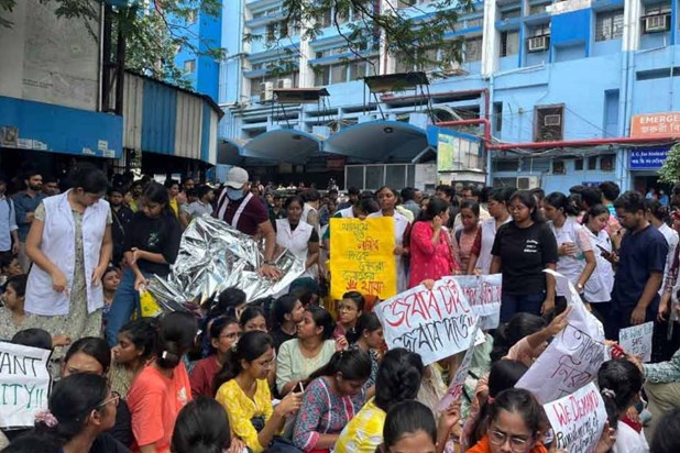 One accused of Nirbhaya case arrested in Kolkata, but uproar One accused of Nirbhaya case arrested in Kolkata, but uproar