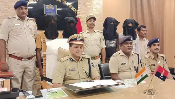 Gaya police busted a gang of robbers, several criminals arre Gaya police busted a gang of robbers, several criminals arre
