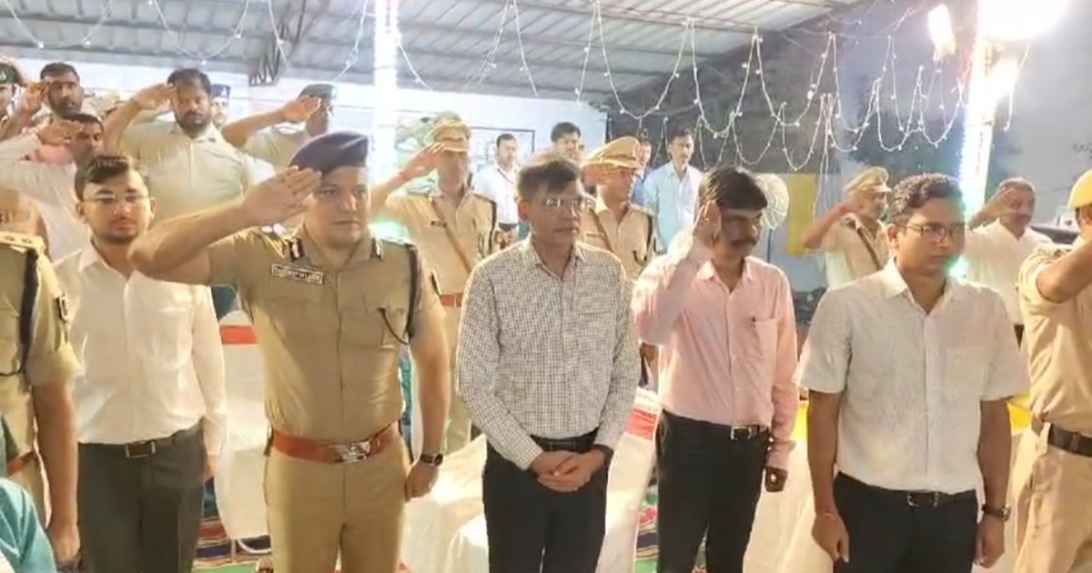 Tribute paid to martyr Khudiram Bose in Muzaffarpur