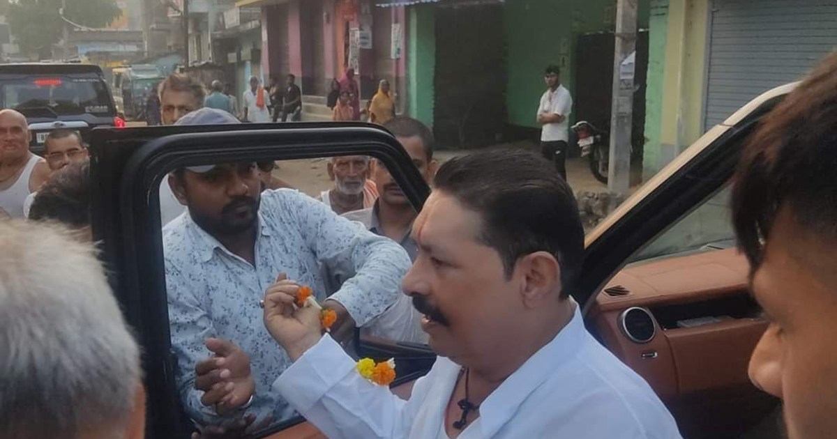 As soon as he came out of jail, Bahubali Anant Singh gave a 