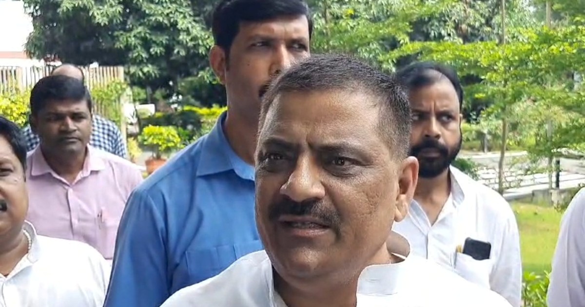 Sansd sanjy jha ka byan