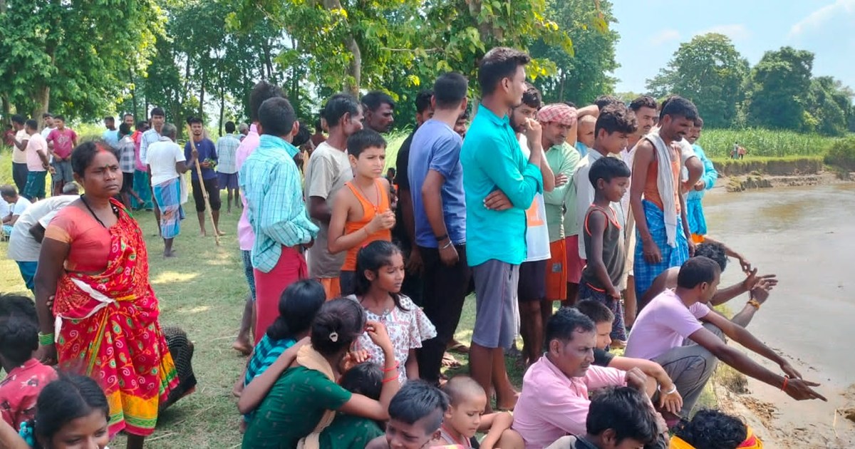 Two children died due to drowning in West Champaran, mother 