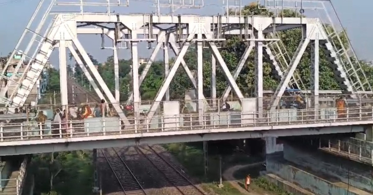 Sensation: Truck found near toll plaza in Bhagalpur, driver'