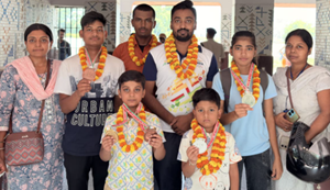 All India 19th Independence Karate Championship Cup me Nalanda ke khiladiyon ka dabdaba, 7 saal ke Divyanshu ko swarn to Muskaan ne jeeta rajat...