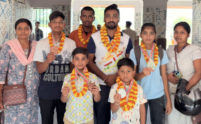 All India 19th Independence Karate Championship Cup me Nalan