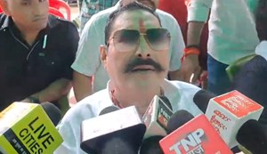 Former Mokama MLA and strongman Anant Singh has finally come out of Beur jail after seven months. As soon as the news of his release was received, tremendous enthusiasm was seen among his supporters.
