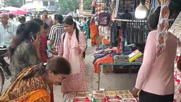 Rakshabandhan ko lekar bazaaron mein khaas raunak, rakhiyon 