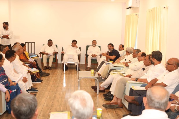 Jan Suraj Party samaj se judi 3 maangon par karvai ko lekar Jan Suraj Party samaj se judi 3 maangon par karvai ko lekar