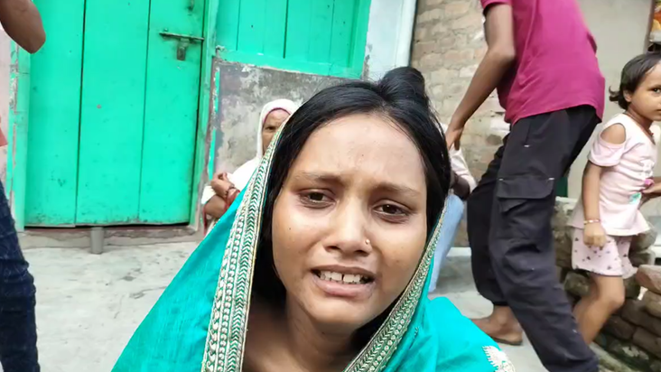 Mahila bata rahi yuvak ko pati : 3 saal pehle Haryana mein s