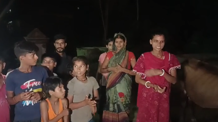 Vikas ki chakachondh mein gum Belagunj ka yeh gaon, badhaal 