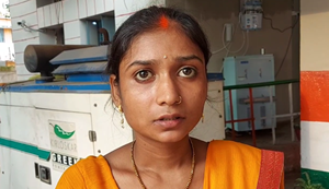 Bag mein blade maar uda le gaye 2 lakh ke gehne, mahila ko nahi chala...