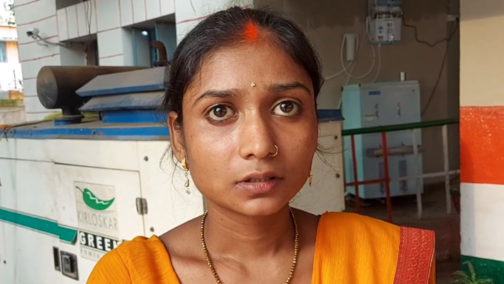 Bag mein blade maar uda le gaye 2 lakh ke gehne, mahila ko n