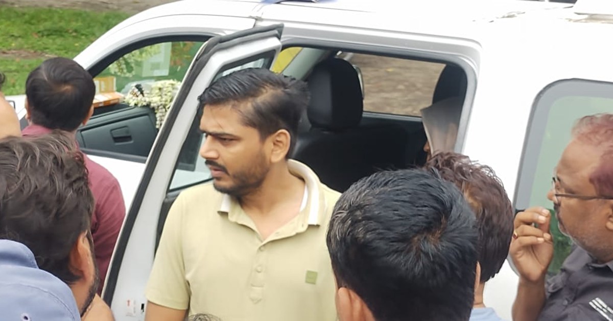 Kaam ka bojh aur prashasanik dabav bana maut ki wajah! Katih