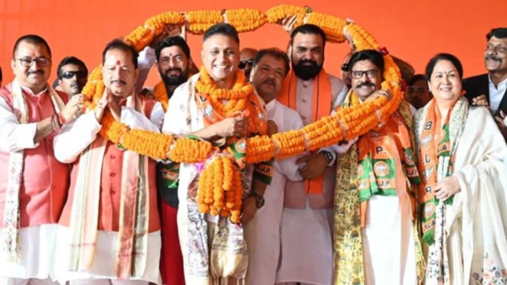 Anand Mishra, Nagmani aur Suchitra Sinha ne thama BJP ka dam