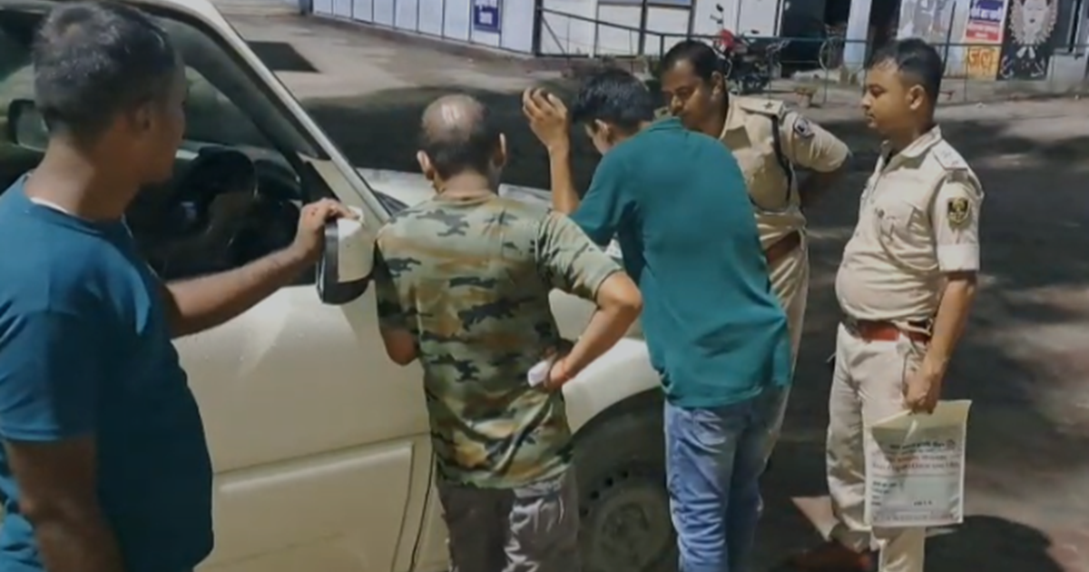 Gopalganj mein police aur apradhion ke beech muthbhed, ek ap