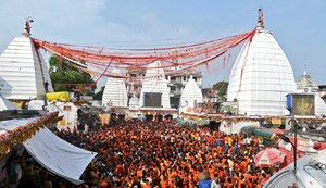 Shravani Mela 2025: Sawan ki antim Somvari aaj, 3 lakh se adhik kanwariye Baba Baidyanath par karenge jalarpan...
