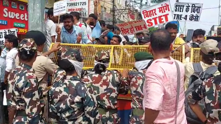 Patna Student Protest Today: Patna mein chhatron ka maha-pra