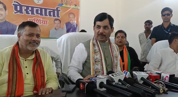 Shahnawaz Hussain ka tanz, kaha - Mal Maharaj ka aur Mirza k Shahnawaz Hussain ka tanz, kaha - Mal Maharaj ka aur Mirza k