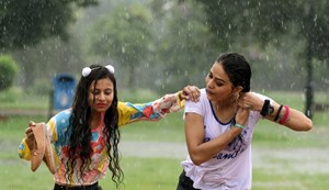 Bihar Weather News: Bihar ke 4 zilon mein bhari baarish ka alert jaari, jaane kis zile mein baarish barpaayegi kahar...