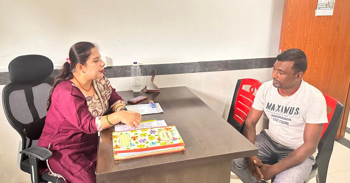 Prakash Multispeciality Hospital mein muft swasthya jaanch s