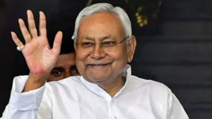 CM Nitish ne shikshakon ko diya tohfa, transfer ko lekar shi