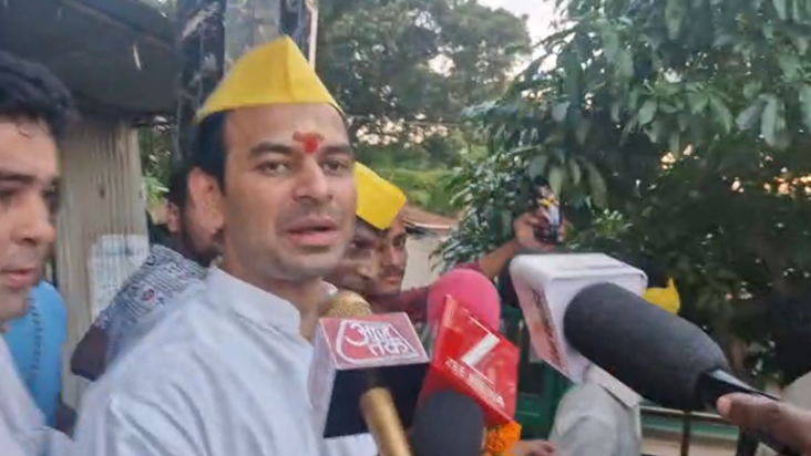 Tej Pratap Yadav ne ghode ke saath kiya road show, samarthak