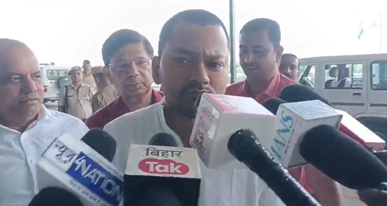 Mukhyamantri Nitish Kumar ke bete Nishant ne bada bayan, Tej Mukhyamantri Nitish Kumar ke bete Nishant ne bada bayan, Tej