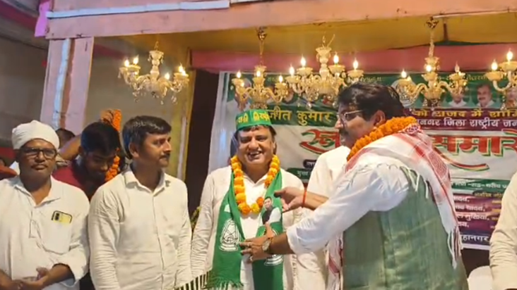 Tejaswi ne ek aise neta ko RJD mein dilvaya party ki sadasya