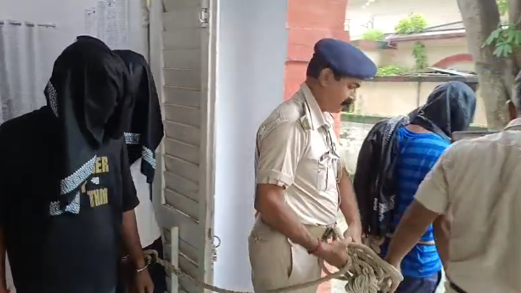 Bihar Crime: Hathiyar supplier giroh ka bhandafod, teen gira