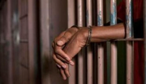 Bihar News: Bihar ke is zile mein macha hadkamp, jail se 24 bal kaidi farar...