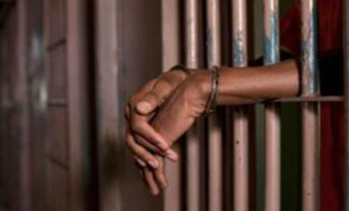 Bihar News: Bihar ke is zile mein macha hadkamp, jail se 24 Bihar News: Bihar ke is zile mein macha hadkamp, jail se 24