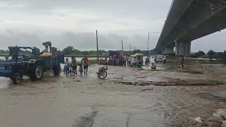 Janjeevan ast-vyast! Vaishali mein baadh ka kehar, baarish s