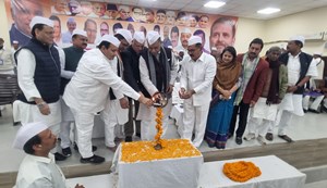 Akhilesh on sammelan