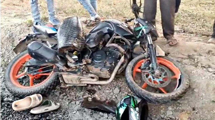 Road Accident in Gumla 