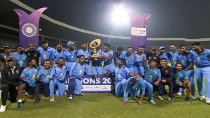 Under the captaincy of Shreyas Iyer, Mumbai won the Syed Mus Under the captaincy of Shreyas Iyer, Mumbai won the Syed Mus