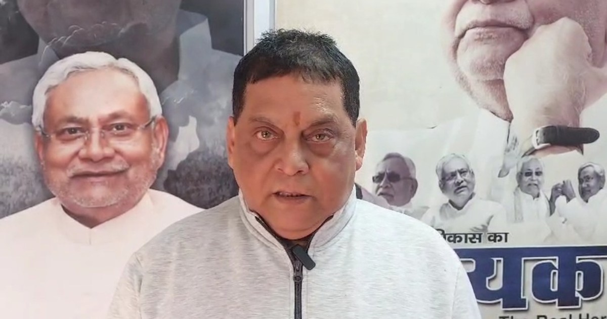 Tejsvwi yadv pr jdu prvkta nirj kumar ka bda byan