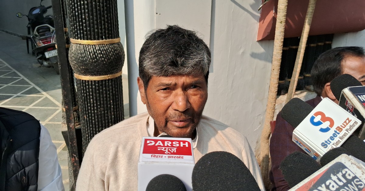 Pshupti parss bihar yatra pr nikle