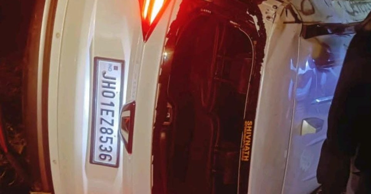 Lohardaga Car Accident 