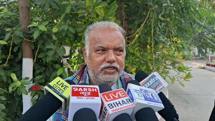 Mntri shrwan kumar ka ak rastr ak chunav pr bda byan Mntri shrwan kumar ka ak rastr ak chunav pr bda byan
