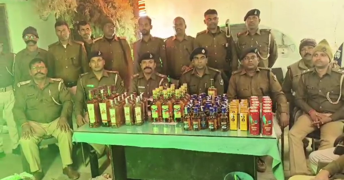 Civil court clerk and former district council's daughter arr