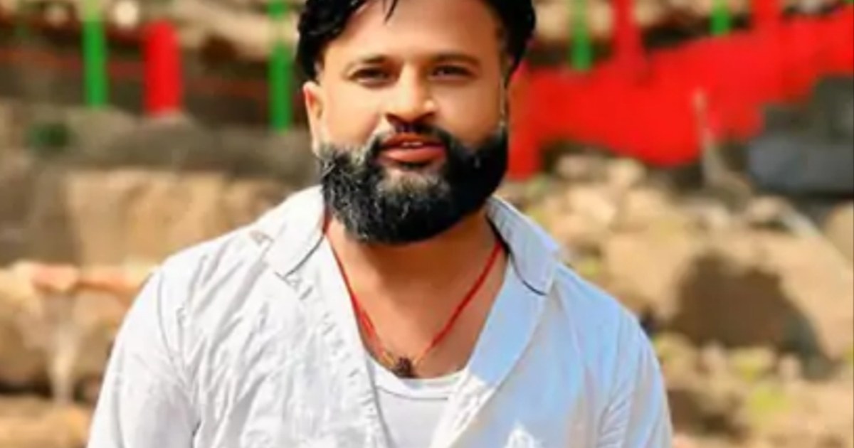 Criminals shot master sahab with 12 bullets and killed him