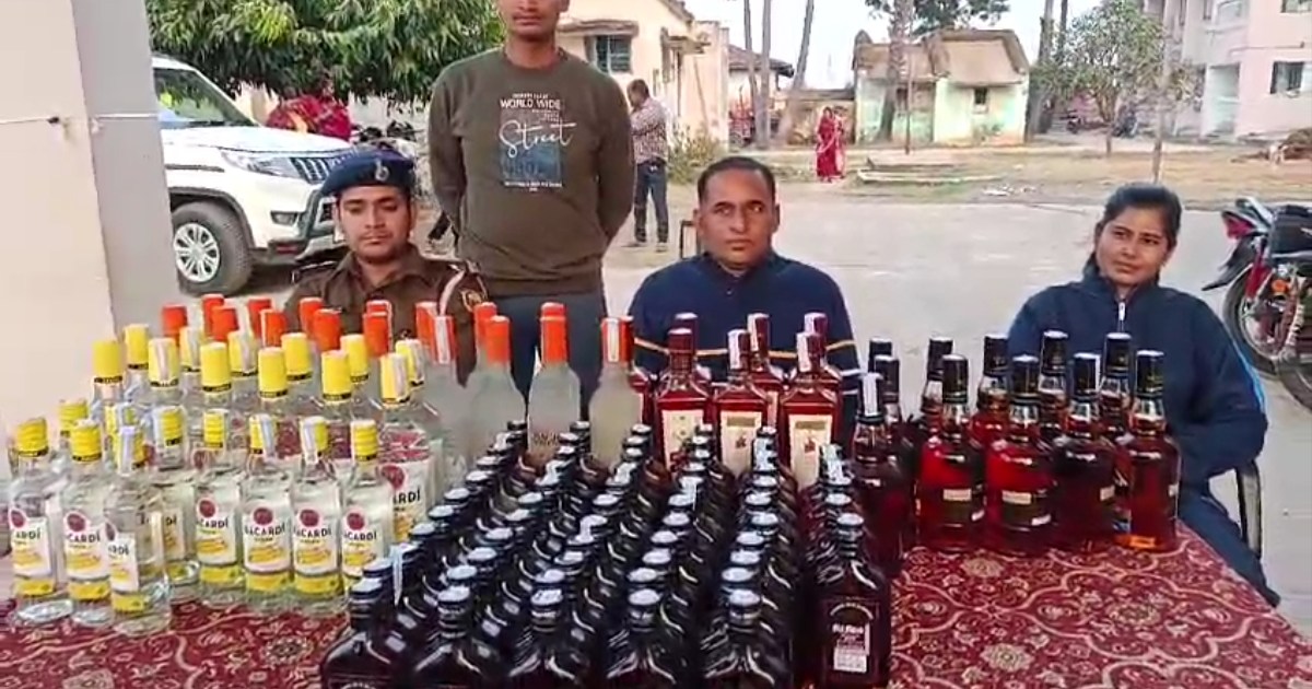 Banka police recovered huge amount of foreign liquor and mar