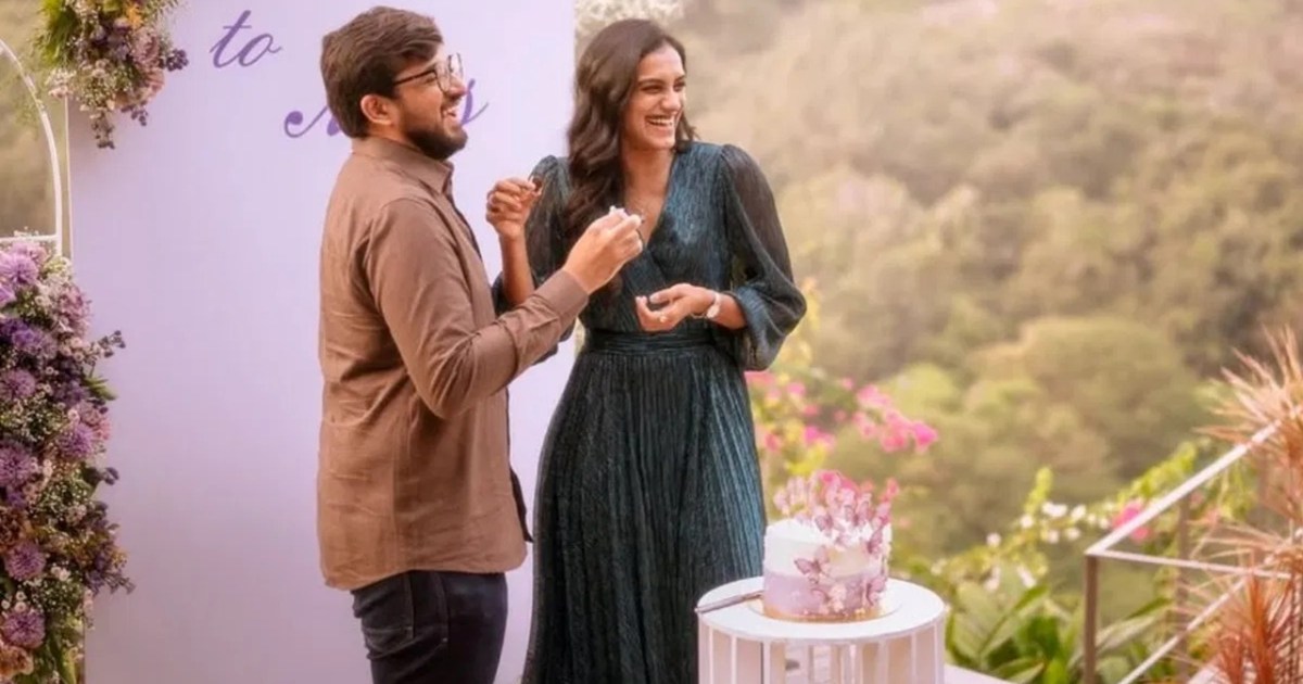 Star badminton player PV Sindhu got engaged, wedding date al