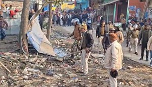 A team of administrative officials who went to remove encroachments from private land was met with resistance from the people