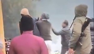 Pond dispute turns into a battlefield, police retreat to save lives