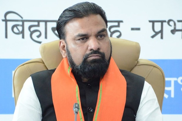 Schools to be opened in Bihar on Lalu Yadav's land