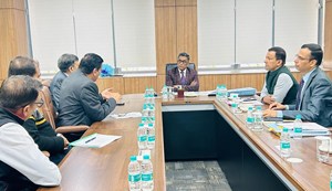 Ashok Leyland will manufacture electric buses in Bihar.