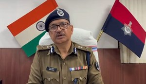 If loans are distributed without registration and recovered arbitrarily, there will be serious consequences.