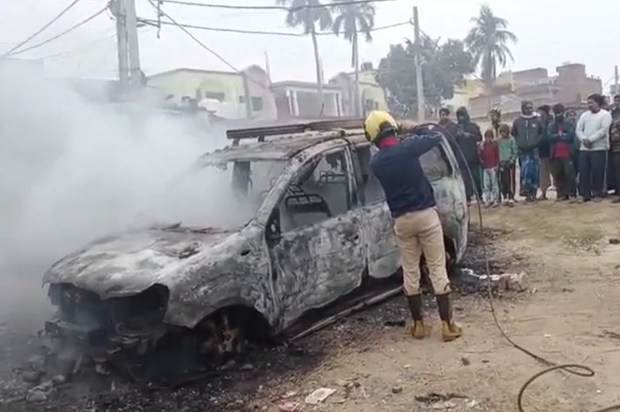 The Xylo was reduced to ashes in a few minutes, and by the t